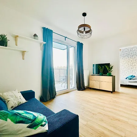 Cosy Okecie Варшава