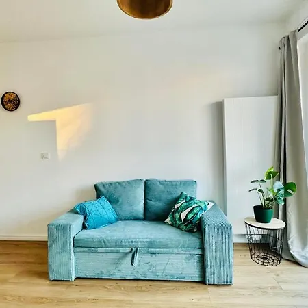 Cosy Okecie Apartment