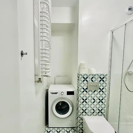 Cosy Okecie Варшава