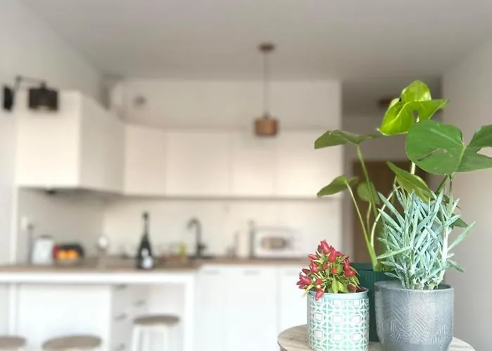 Cosy Okecie Apartamento Varsóvia