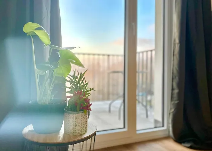 Cosy Okecie Apartamento Varsóvia