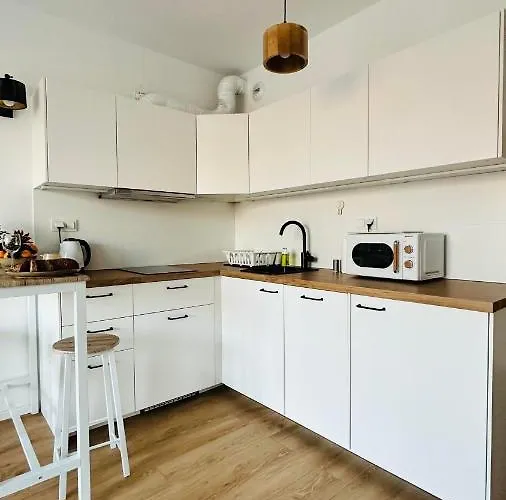 Cosy Okecie Apartamento