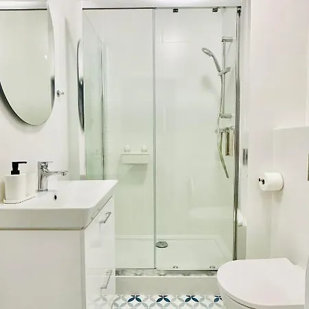 Cosy Okecie Appartement