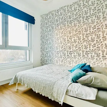 Cosy Okecie Appartement